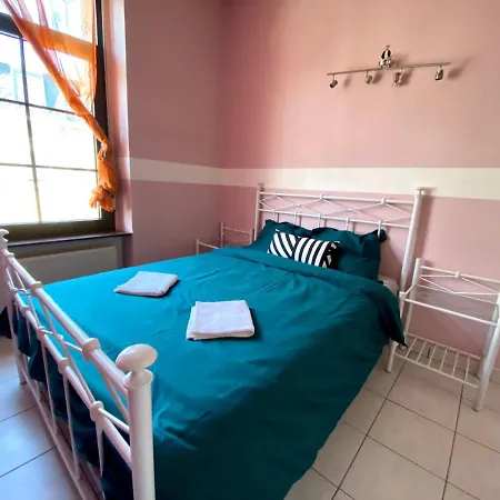Hébergement de vacances Cozy 1 Bedroom In Big Shared House With Open Terrace, Big Kitchen, Near Lux Gare Centrale Luxembourg